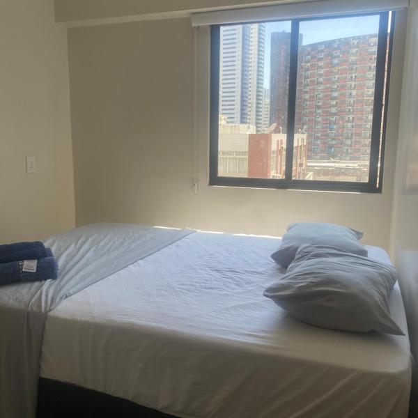 Apartamento beira-mar com 2 quartos e piscina - A 30m da praia - Orla de Boa Viagem - Foto 2