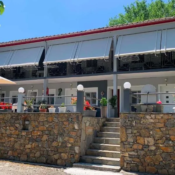 Andromaxistudios, hotel en Kokkino Nero