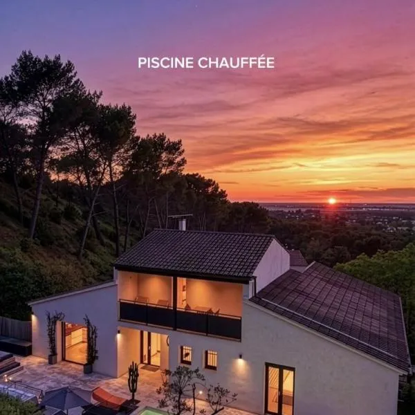 Saint-Étienne-du-Grès에 위치한 호텔 Arty Provence, vue, calme et piscine chauffée dans les Alpilles proche St-Rémy-de-Provence