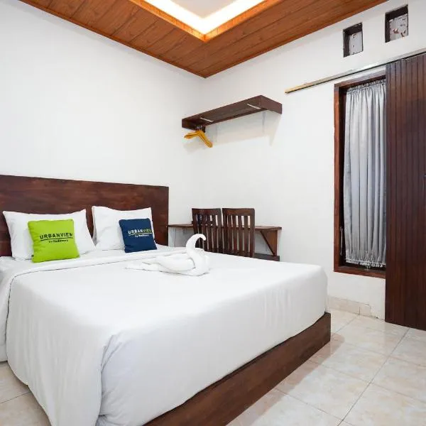 Urbanview Hotel Arta Guna Casa 2, hotell i Denpasar