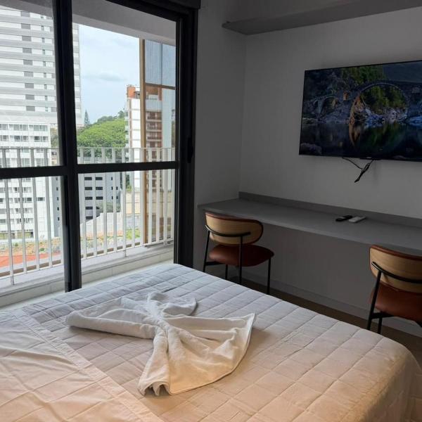 Studio com Ar-cond • Cozinha Completa