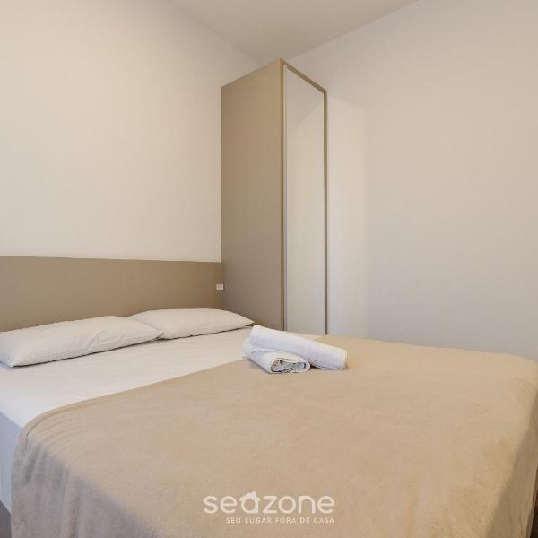 Studio a 350m da praia Bombinhas VEC213