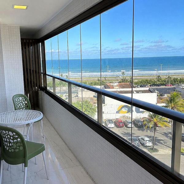 Apt com Varanda vista mar, ar cond e WiFi, Rooftop com piscina
