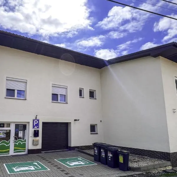 Penzion V Roklich & Apartments V Roklich, khách sạn ở Ricany