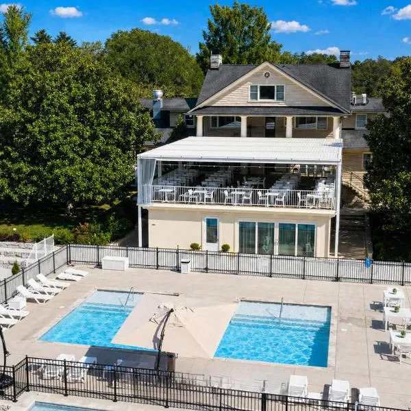 SKYLARANNA Resort & SPA, hotel v destinácii Hendersonville