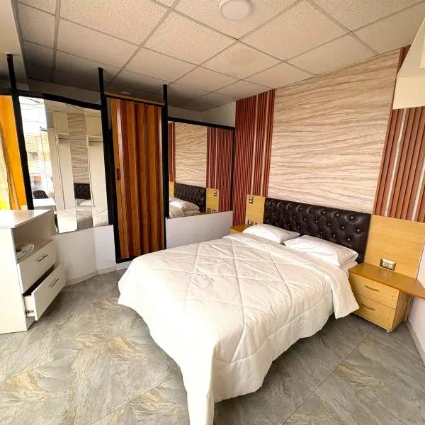 Hotel Ibiza, hotel a Puerto Chicama