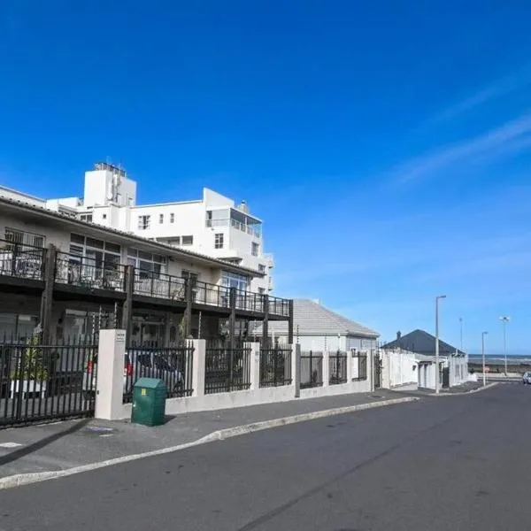 Viesnīca Beachfront Vista in Strand Strantā