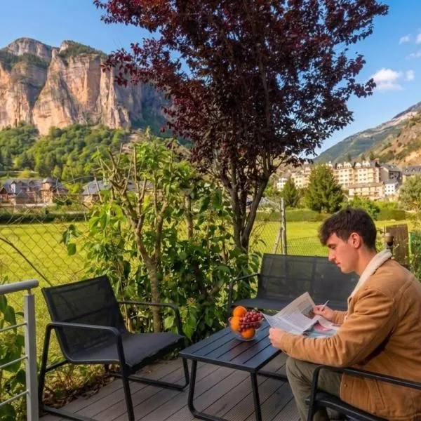 Casa Escarrilla,10 personas, Vistas&Patio, Game Room, hótel í Escarrilla