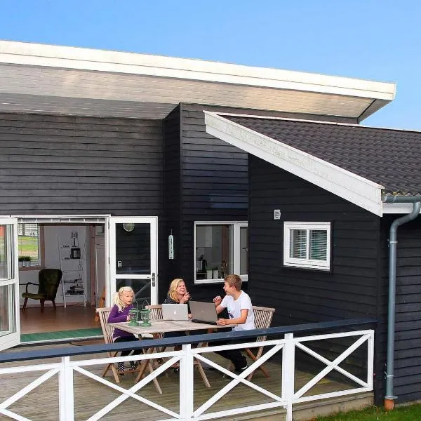 4 person holiday home in Gudhjem, hotel a Gudhjem