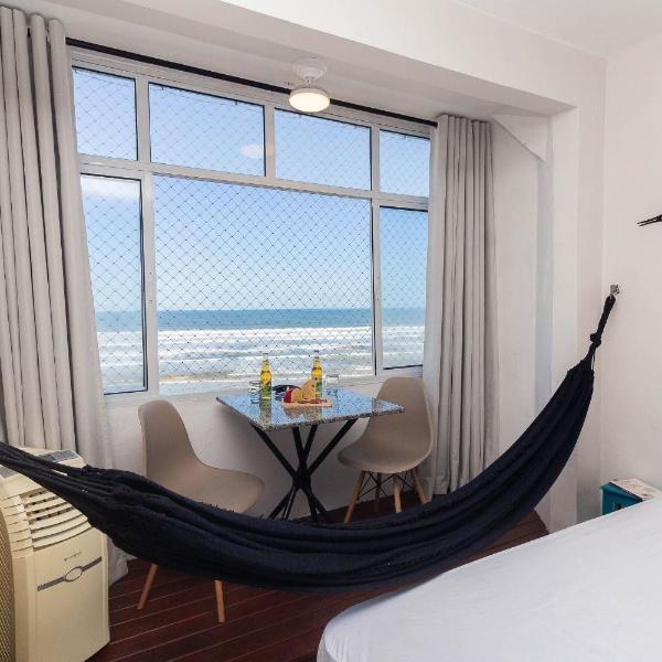 Apê Frente à Praia + Vista Mar + A/C + Wi-Fi | Praia da Guilhermina - Da Capital ao Litoral