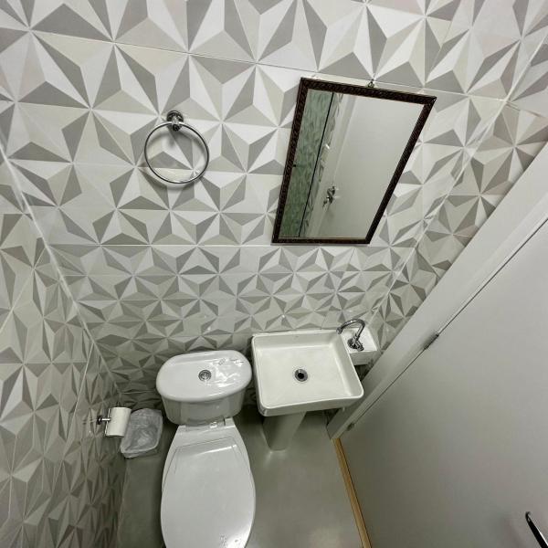 Loft Lux SM Chapecó | Conforto e Praticidade com Ar, Cozinha e Smart TV - Foto 3