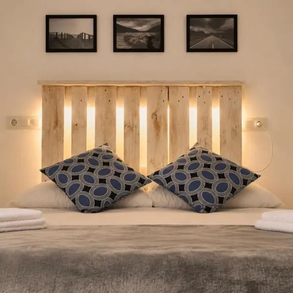 Hostal Ciempozuelos, Parque Warner y Madrid – hotel w mieście Ciempozuelos