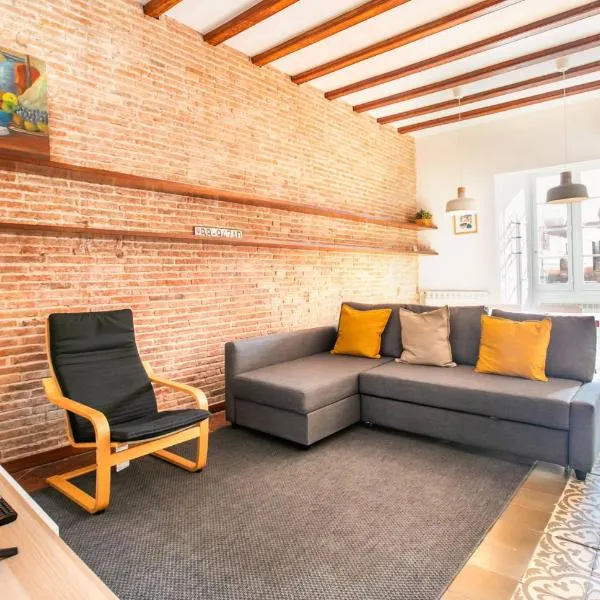 Por1100 - Apartment in the heart of Gracia, Hotel in Barcelona
