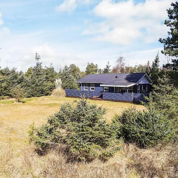6 person holiday home in Væggerløse-By Traum, hótel í Bøtø By
