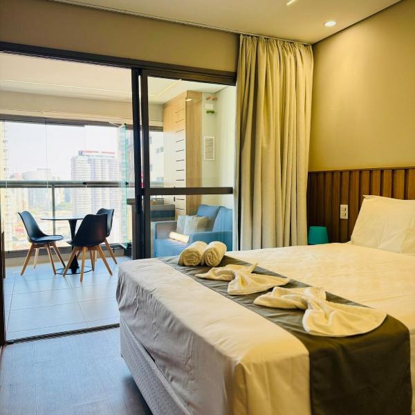 2215-Air Brooklin Luxury