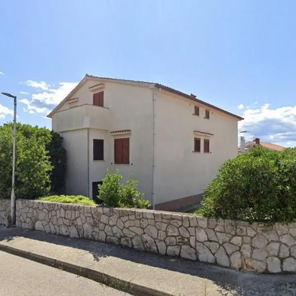 Apartments with parking space Cres - 12609, hotel i Cres