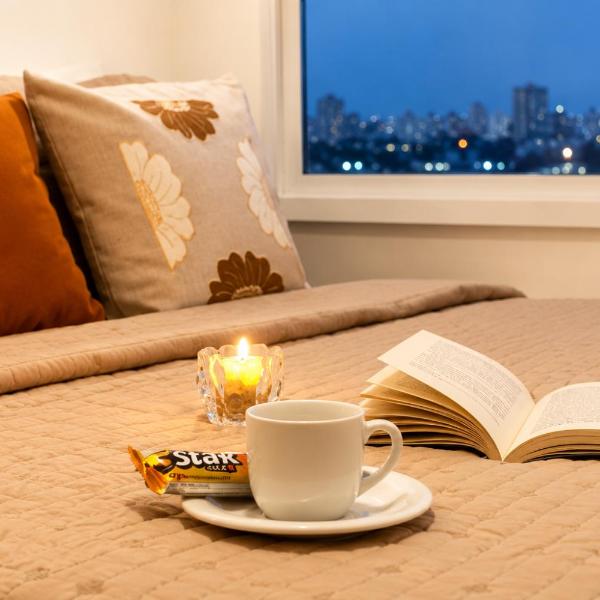 DELUXE VIP! Cafeteira Expresso, 6km centro Convenções, Ar, wifi, Piscina, 200m praia, Rouparia Premium, Cozinha, Garagem