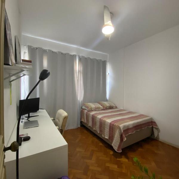 Quarto Privativo em Copacabana APTO Compartilhado - Praia, Metrô e Restaurantes