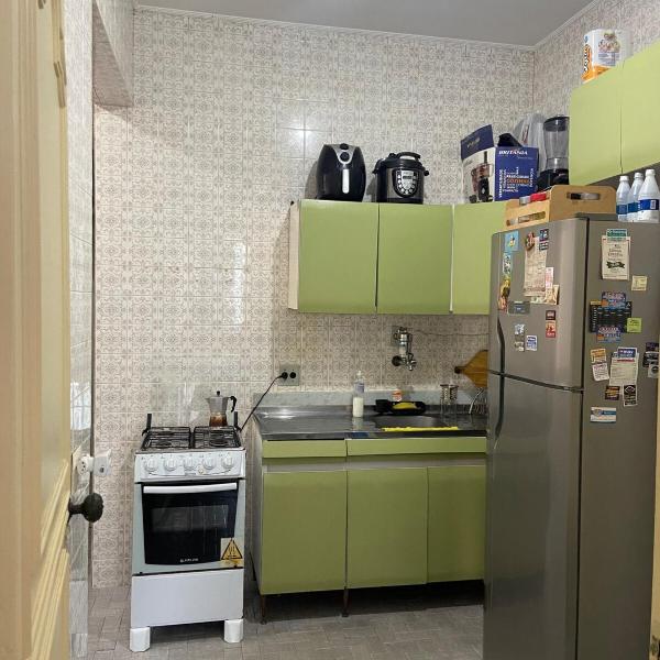 Quarto Privativo em Copacabana APTO Compartilhado - Praia, Metrô e Restaurantes - Foto 4