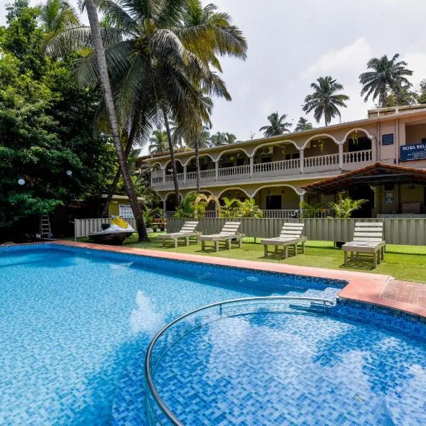 Rosa Bella Beach Resort, hotell i Baga