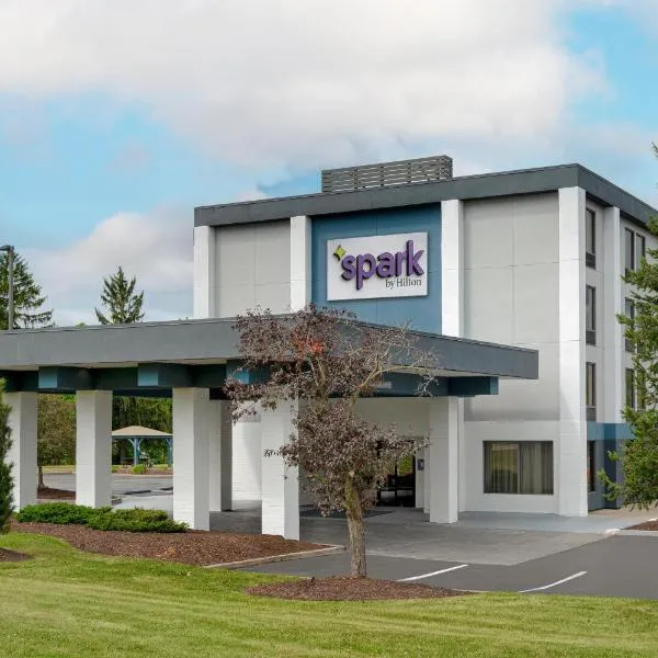 Spark by Hilton Syracuse Carrier Circle, hotel u gradu Ist Sirakjuz