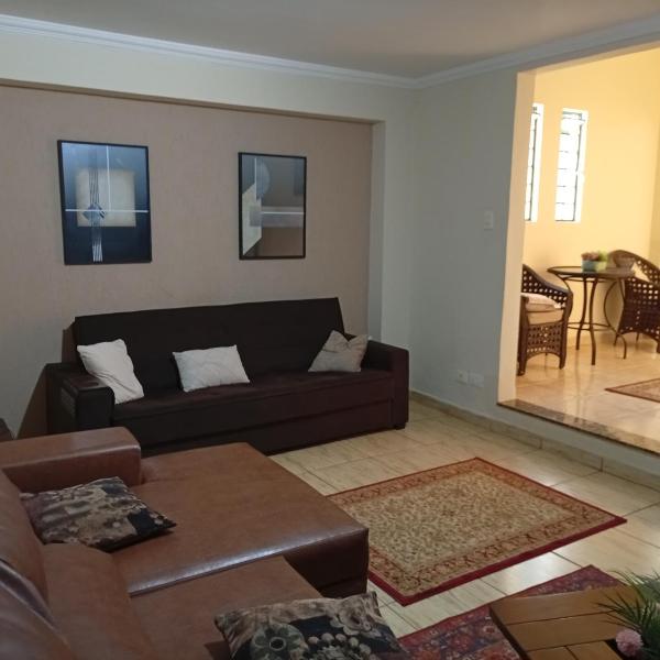 Casa Espaçosa e Aconchegante - Foto 4