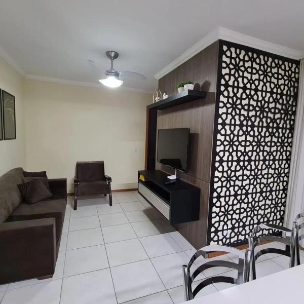 Apartamento há 1 quadra da praia com piscina em Piçarras próximo ao Beto Carrero