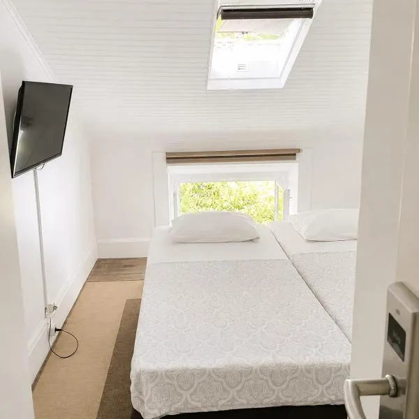 WW Hostel & Suites、コインブラのホテル
