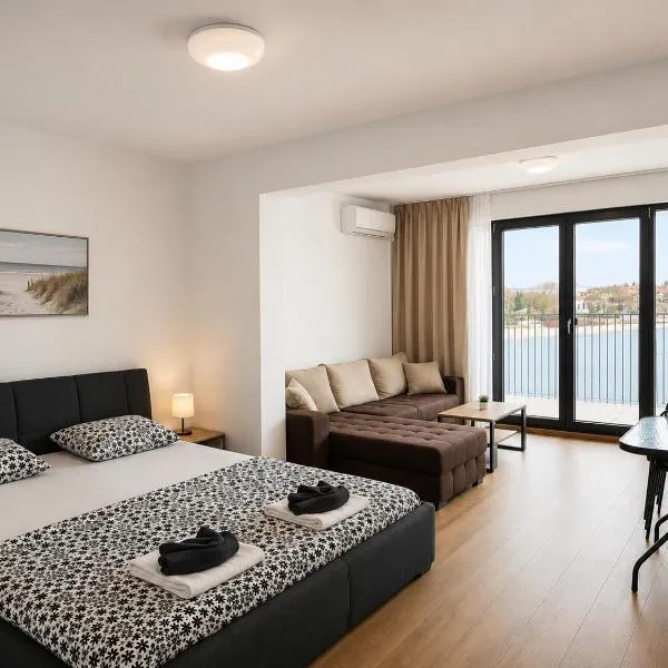 Sozopol Beach Apartments, ξενοδοχείο στη Σωζόπολη