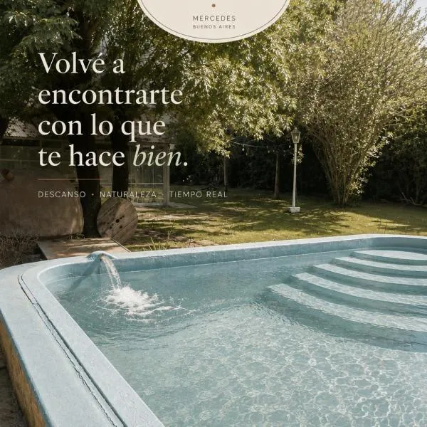 Quinta a metros del Parque Municipal y La Antigua Pulpería, hotel v destinácii Mercedes