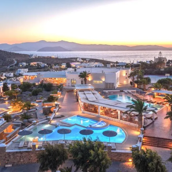 Kavuras Village Hotel & Suites, hotell sihtkohas Agios Prokopios