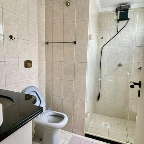 1152 Cobertura 3 Suites na Avenida Principal Bombinhas Centro 50m da Praia - Foto 3