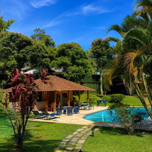 Suítes privadas com piscina, churrasqueira, sala de jogos e cavalos - Foto 4