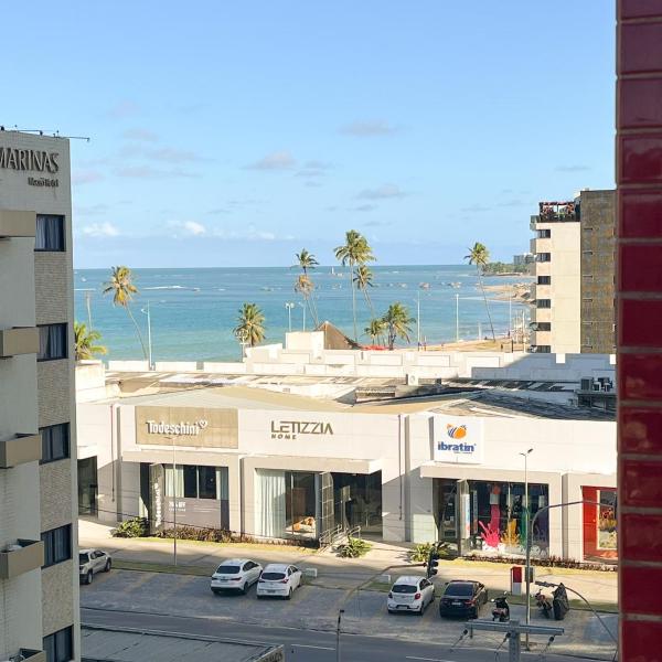 Apê Cairo · Veja o mar direto da sua cama e faça tudo a pé!