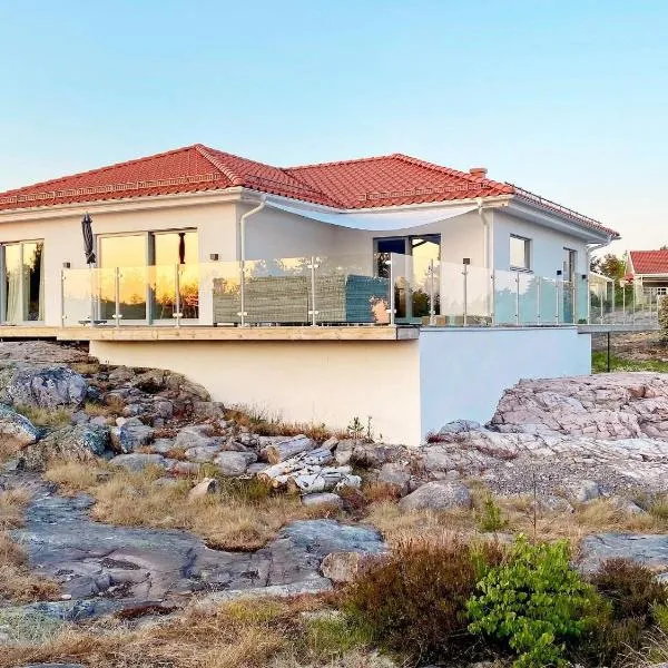 5 star holiday home in VÄSTERVIK-By Traum, hotel v destinácii Västervik