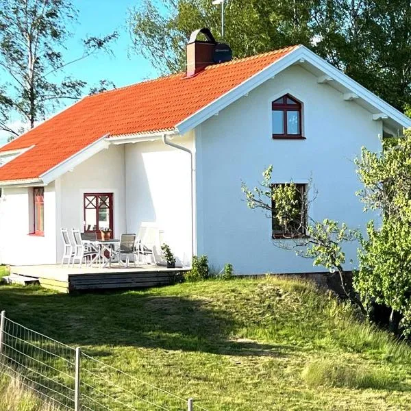 7 person holiday home in HOVA-By Traum, hotel v mestu Hova