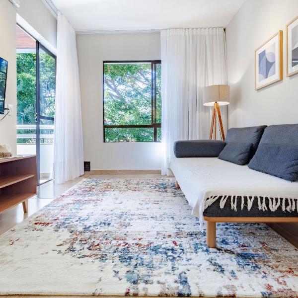 Apartamento 2 quartos 250m do mar - J03