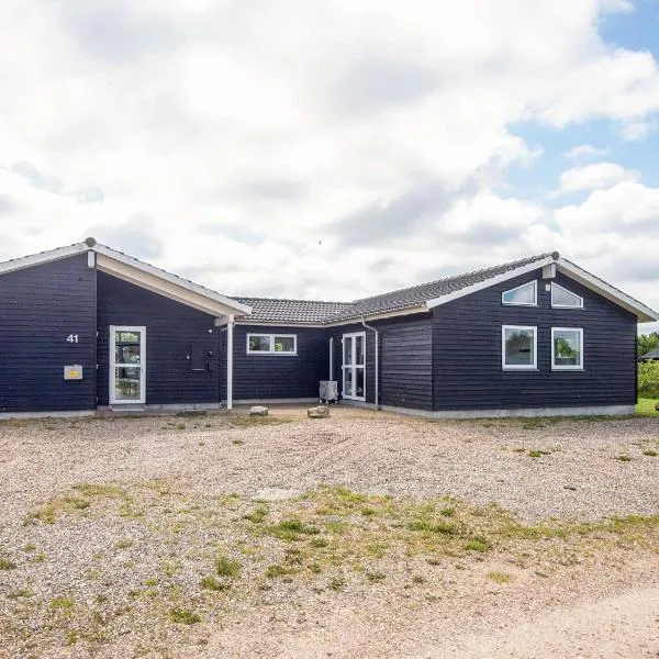 16 person holiday home in Ansager-By Traum, hotel en Ansager