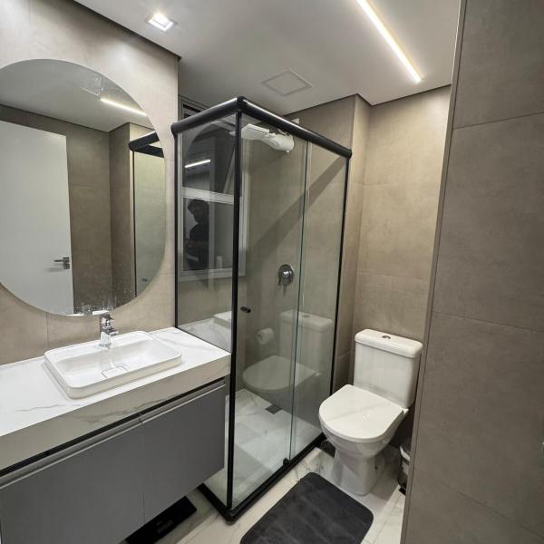 Brand new apartment, with pool, sauna, close to everything! - Foto 3