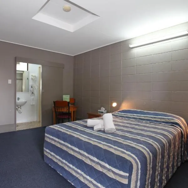 Tandara Hotel Motel, hotel v destinaci Sarina