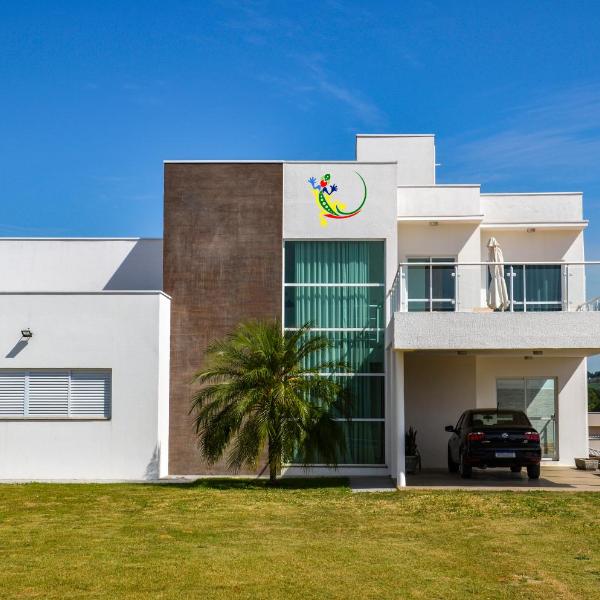 Casa Completa com Jardim em Boituva