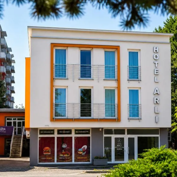 Hotel Arli, hotel em Senica