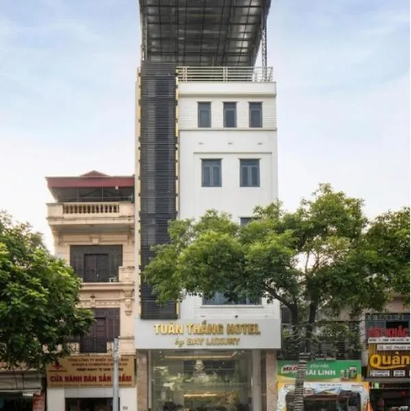 Toàn Thắng Hotel HN - by Bay Luxury – hotel w mieście Trương Lâm
