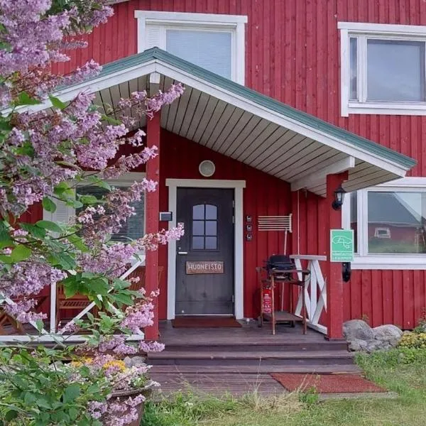 Tuukkalan Tila majoitus, hotel en Ristiina
