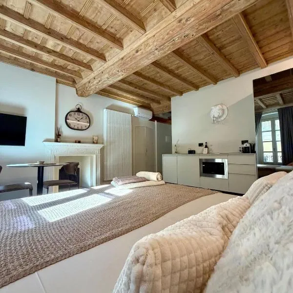La Dimora del Brocante, hotel in Cuneo
