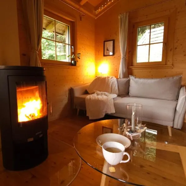 Das Paradieschen Edlitz - stilvolles Blockhaus mit Kamin, hotel em Edlitz
