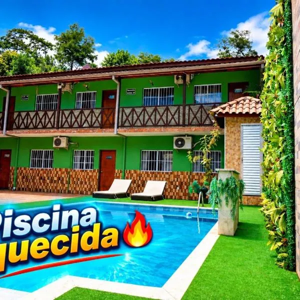 Solar Maresias Flats, hotel i Maresias