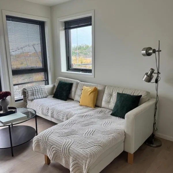 Modern Flat In Flateby, Enebakk, hotell i Flateby