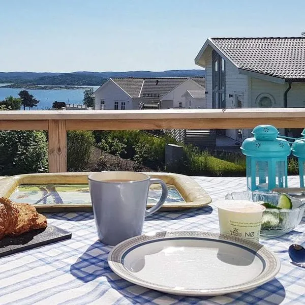 6 person holiday home in Höviksnäs-By Traum, hotelli kohteessa Höviksnäs