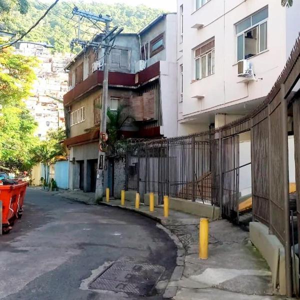 Bright 2BR Apartment with Garage Near Beaches & Metro - Foto 5